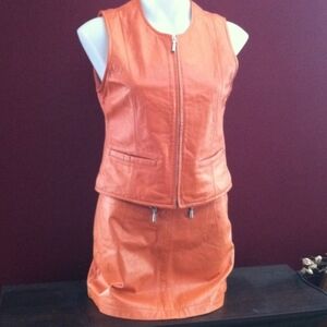 Vintage Leather suit / zipper accents. Best /med. skirt/6